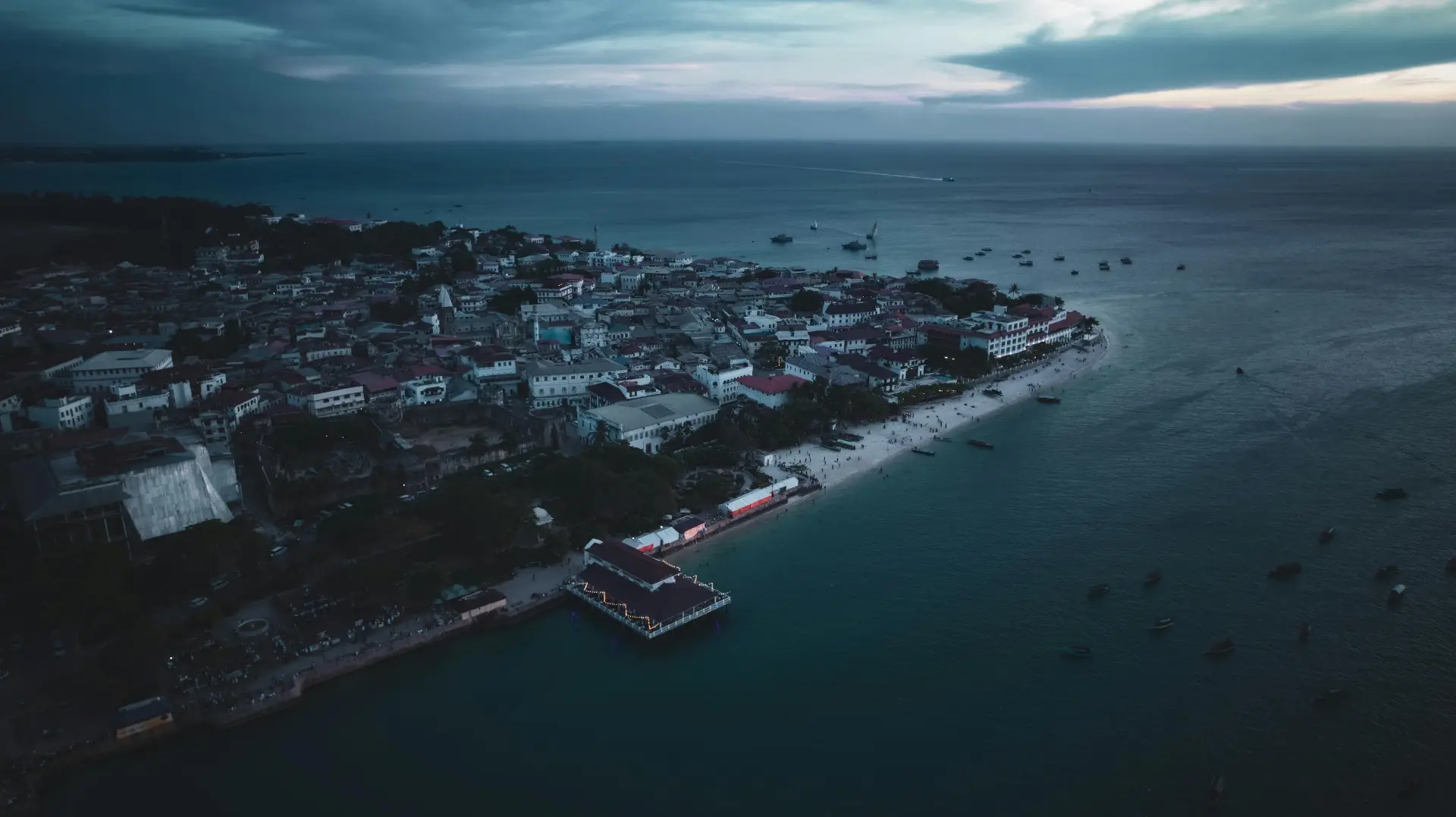 Zanzibar — Spice island, turquoise reef